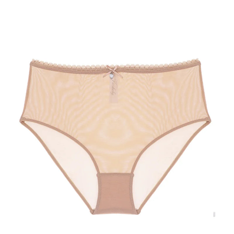 Hochgeschnittene Slips, die den Bauch formen