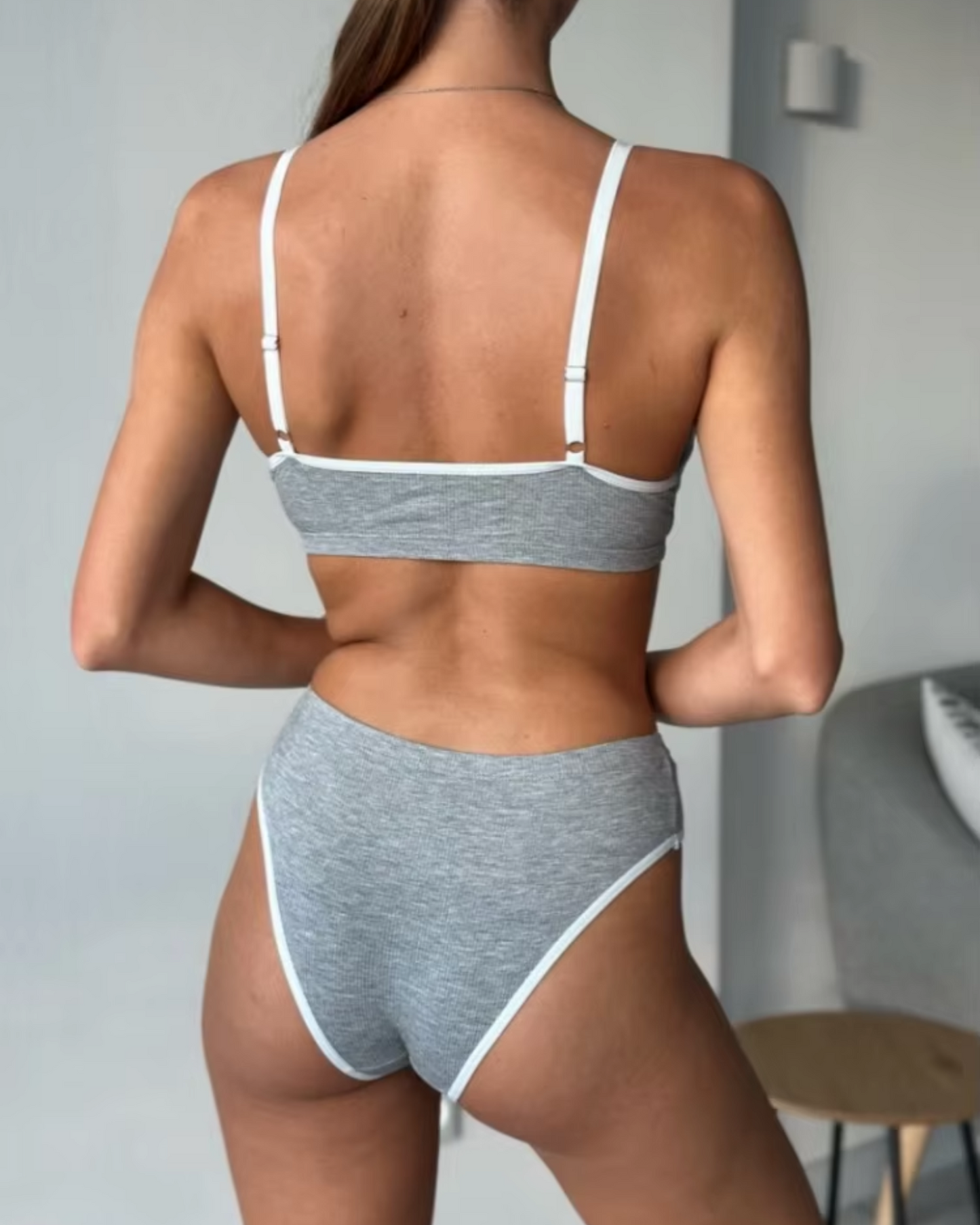 Bequeme Unterwäsche-Set aus geripptem Material