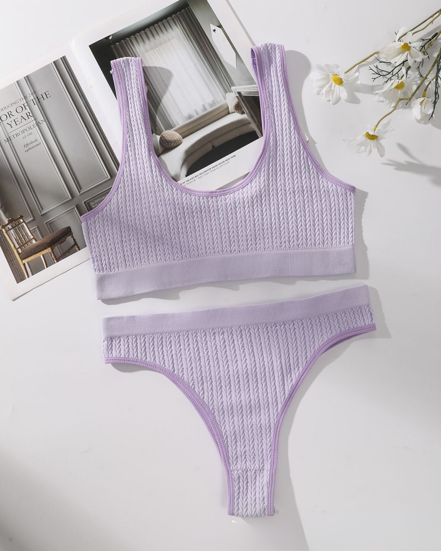Bequeme Unterwäsche-Set aus strukturiertem Material