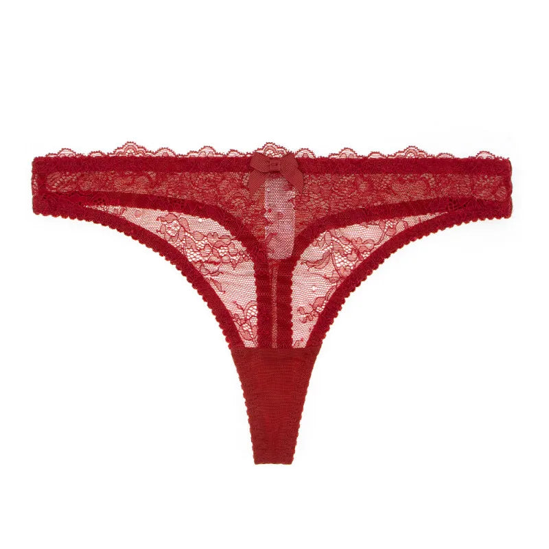 Spitzenstrings mit dekorativem Schleifchen
