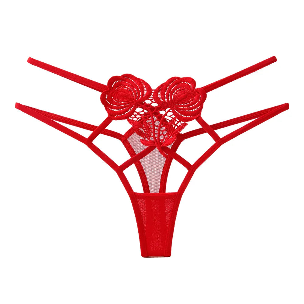 String mit dekorativen Rosen vorne