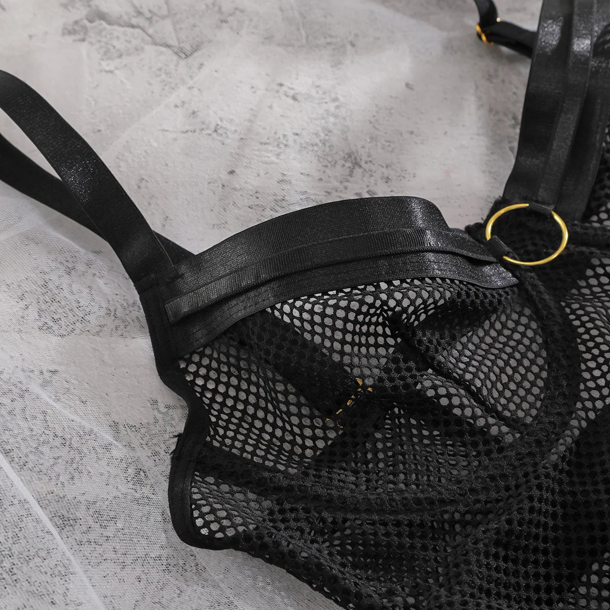 Netzbody mit Choker