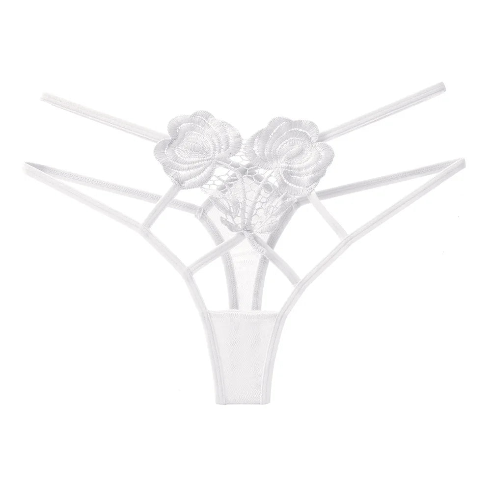 String mit dekorativen Rosen vorne