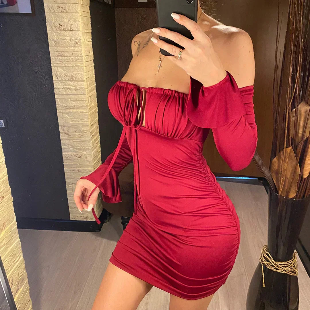 Strandkleid mit freien Schultern