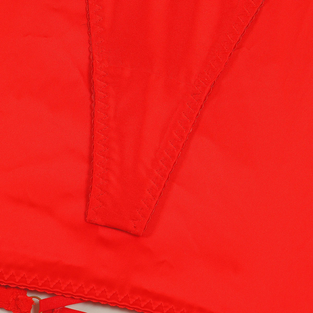 Satin-BH-Set mit Spitzen-Einsätzen