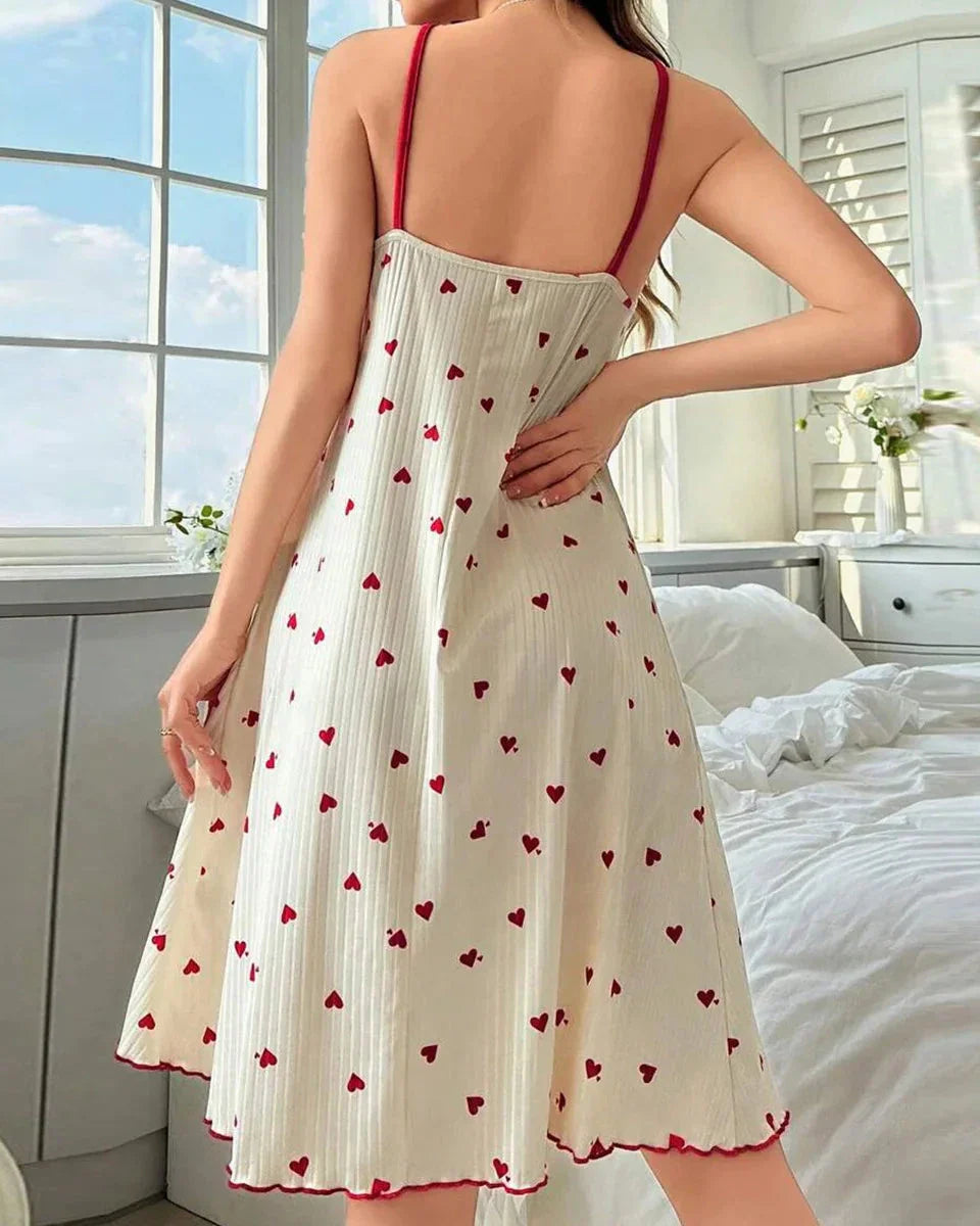 Lockeres Nachthemd mit Herzchen