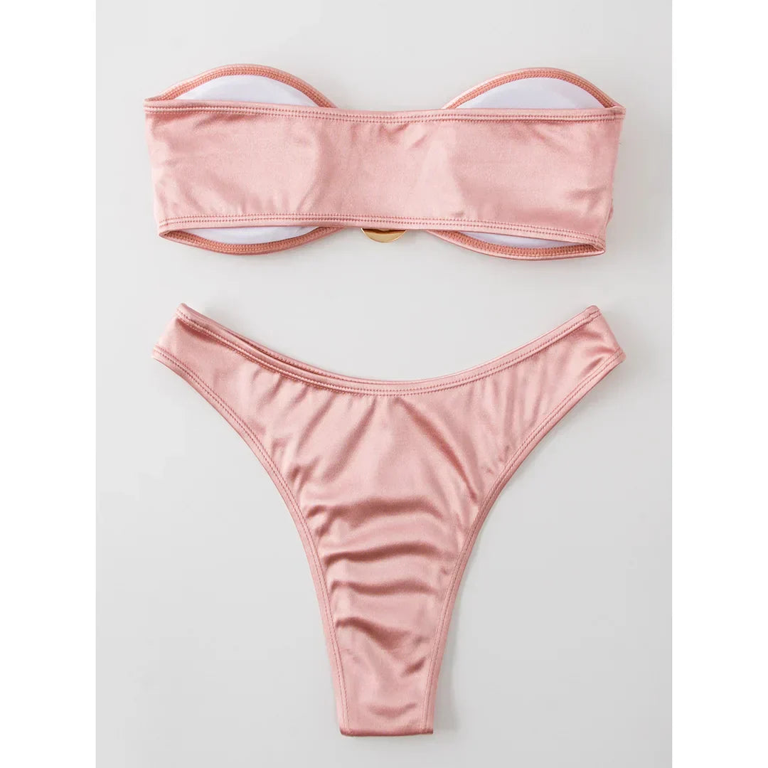 Bikini ohne Träger mit verstellbaren Polstern