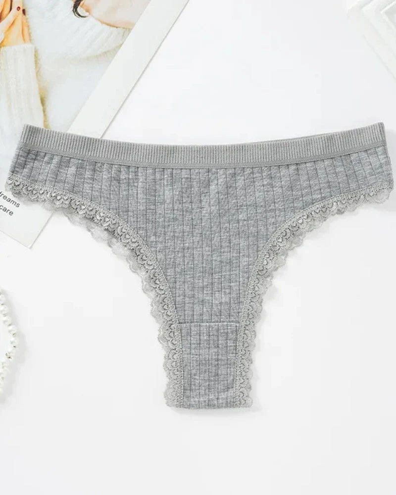 Rippunterhosen mit dekorativer Spitze