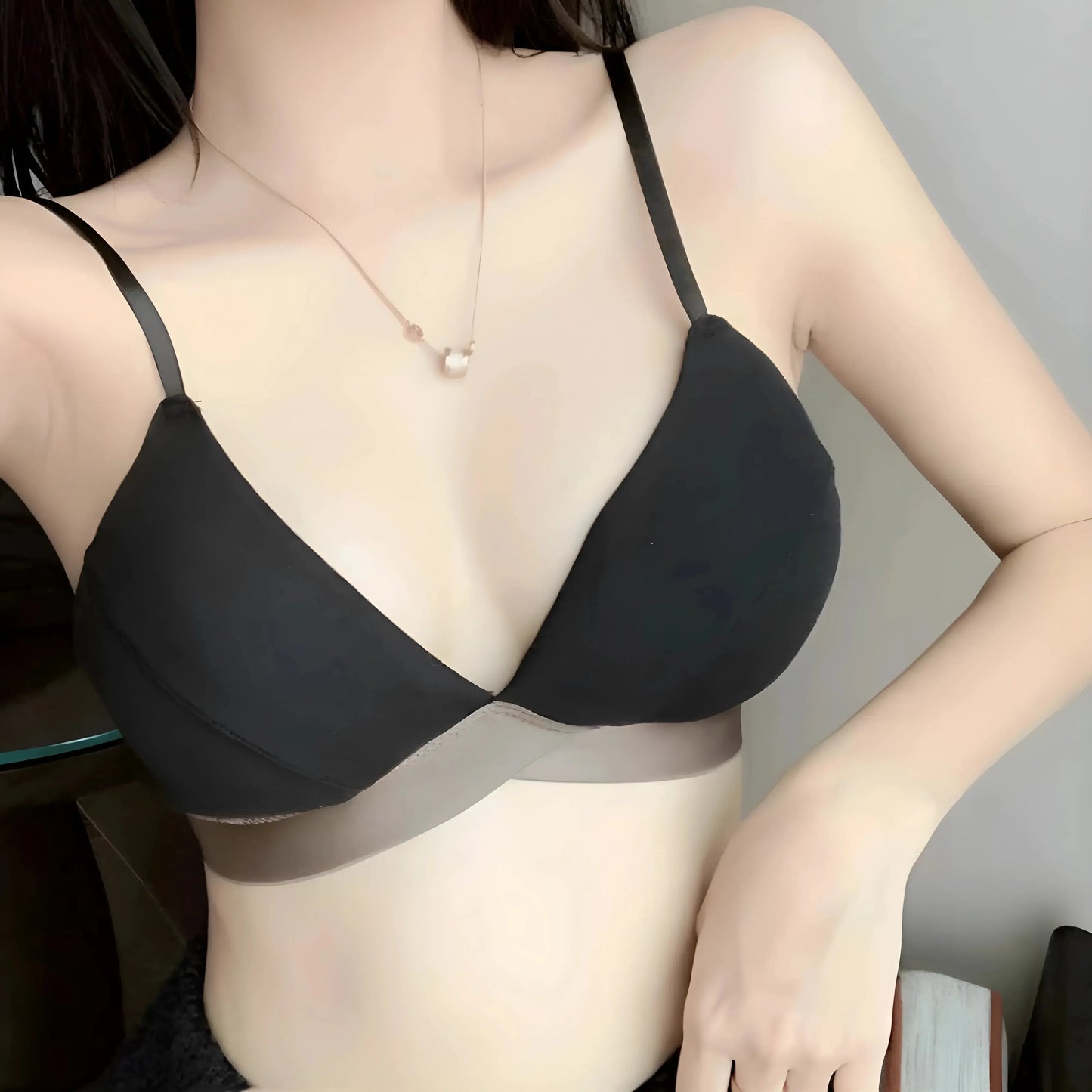 Black Simple Bra with Decorative Strap