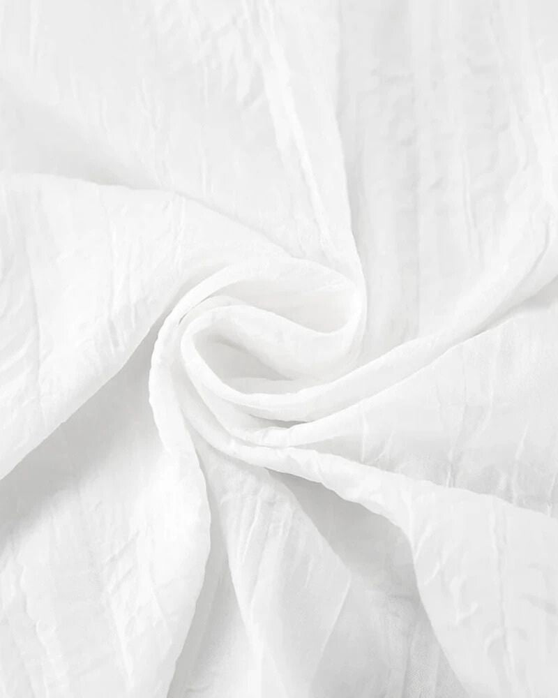 Langes luftiges Nachthemd mit gebundenen Trägern