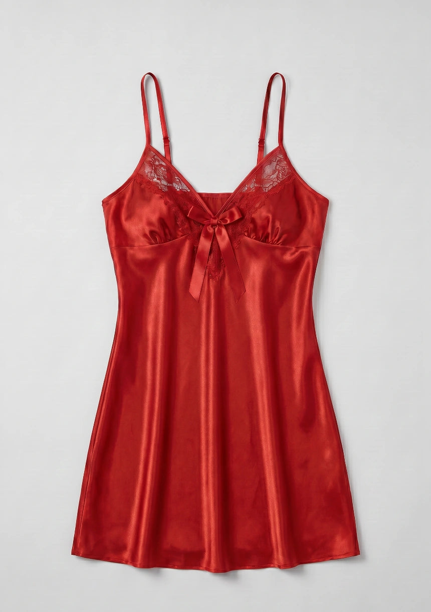 Seiden-Nachtkleid mit Spitzen-Ausschnitt