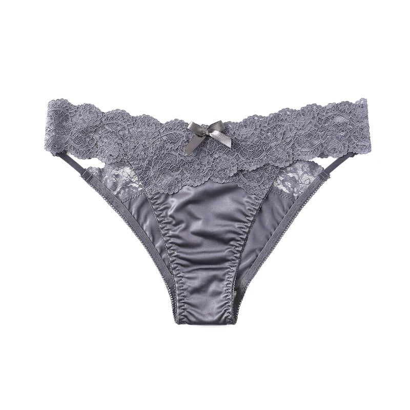 Sexy Slips mit Spitzen-Einsätzen