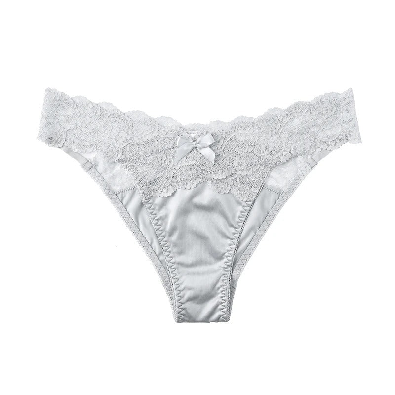 Sexy Slips mit Spitzen-Einsätzen