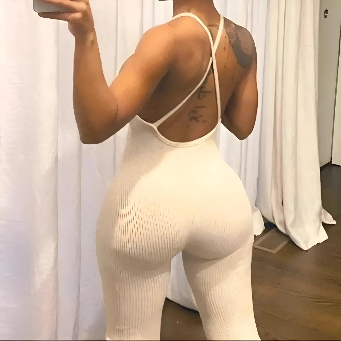 One-Piece Sports Outfit with Neckline