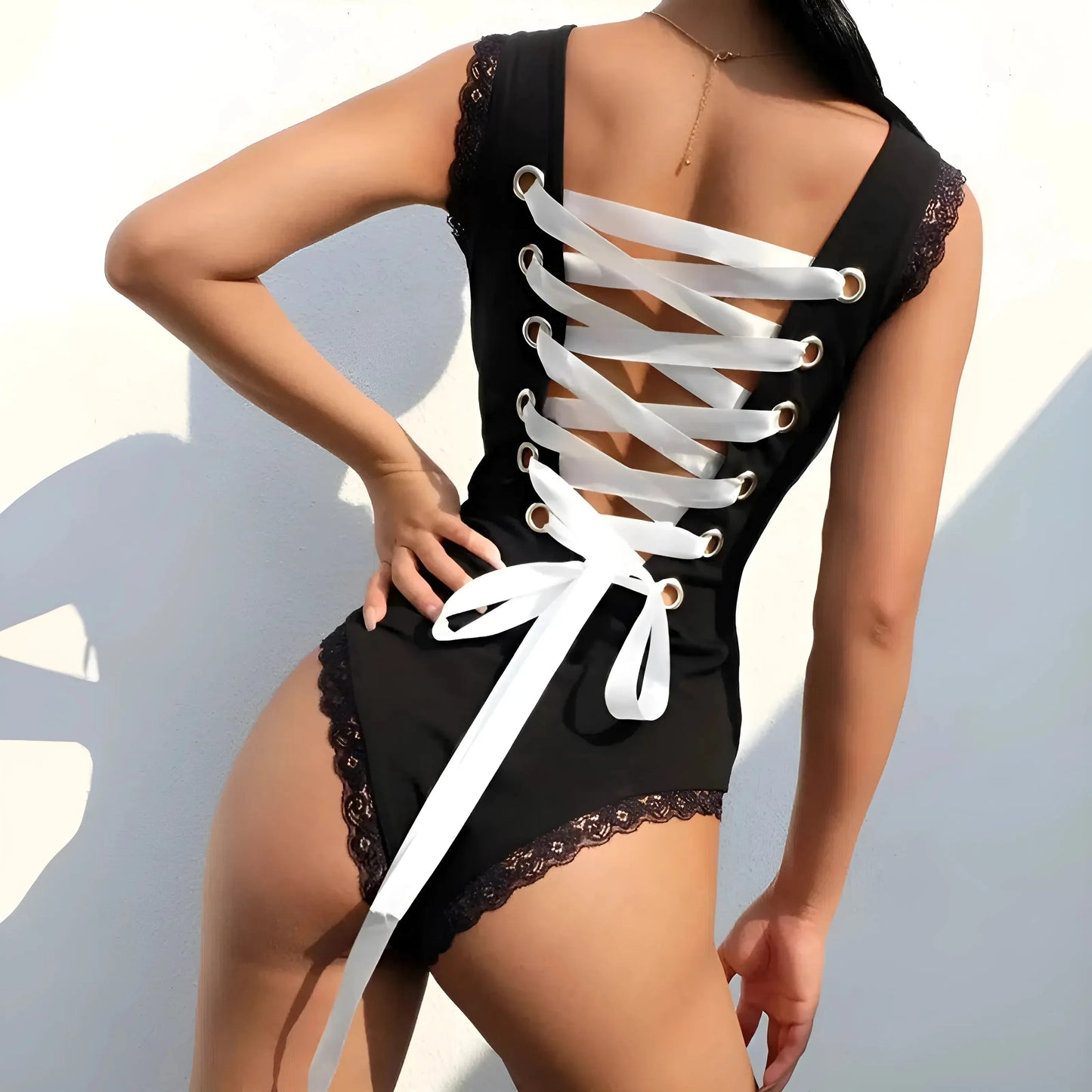 Ribbon-Tied Body