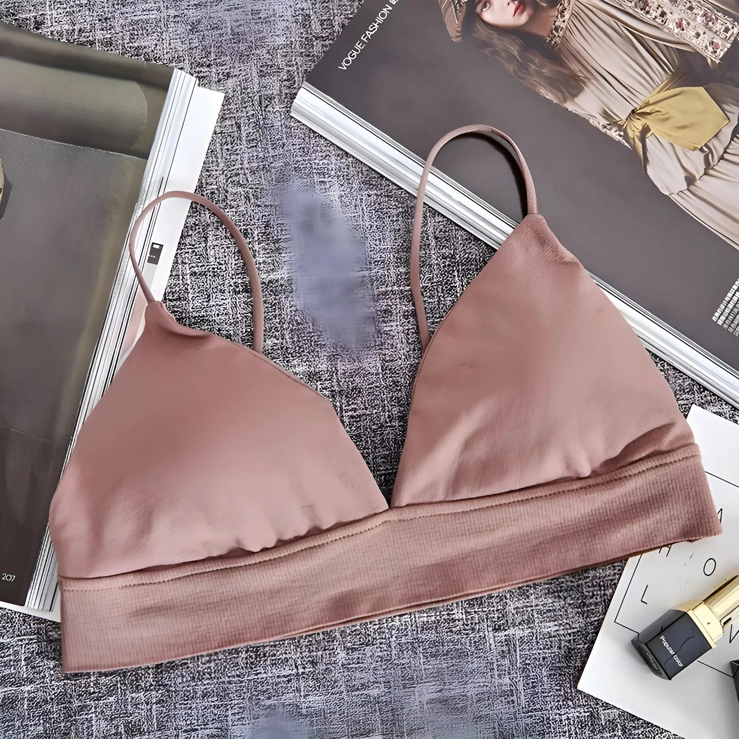 Soft bralette with thin straps