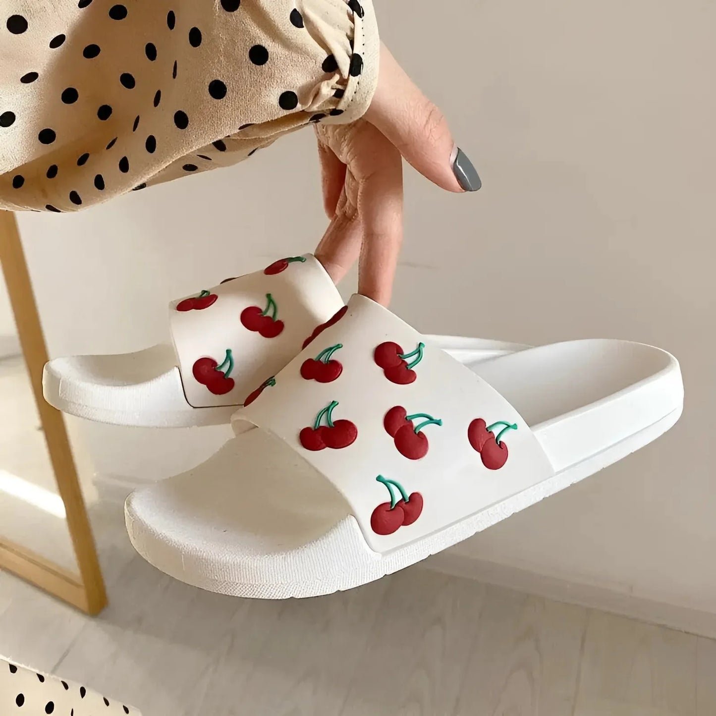 Women's Fruit Print Slides