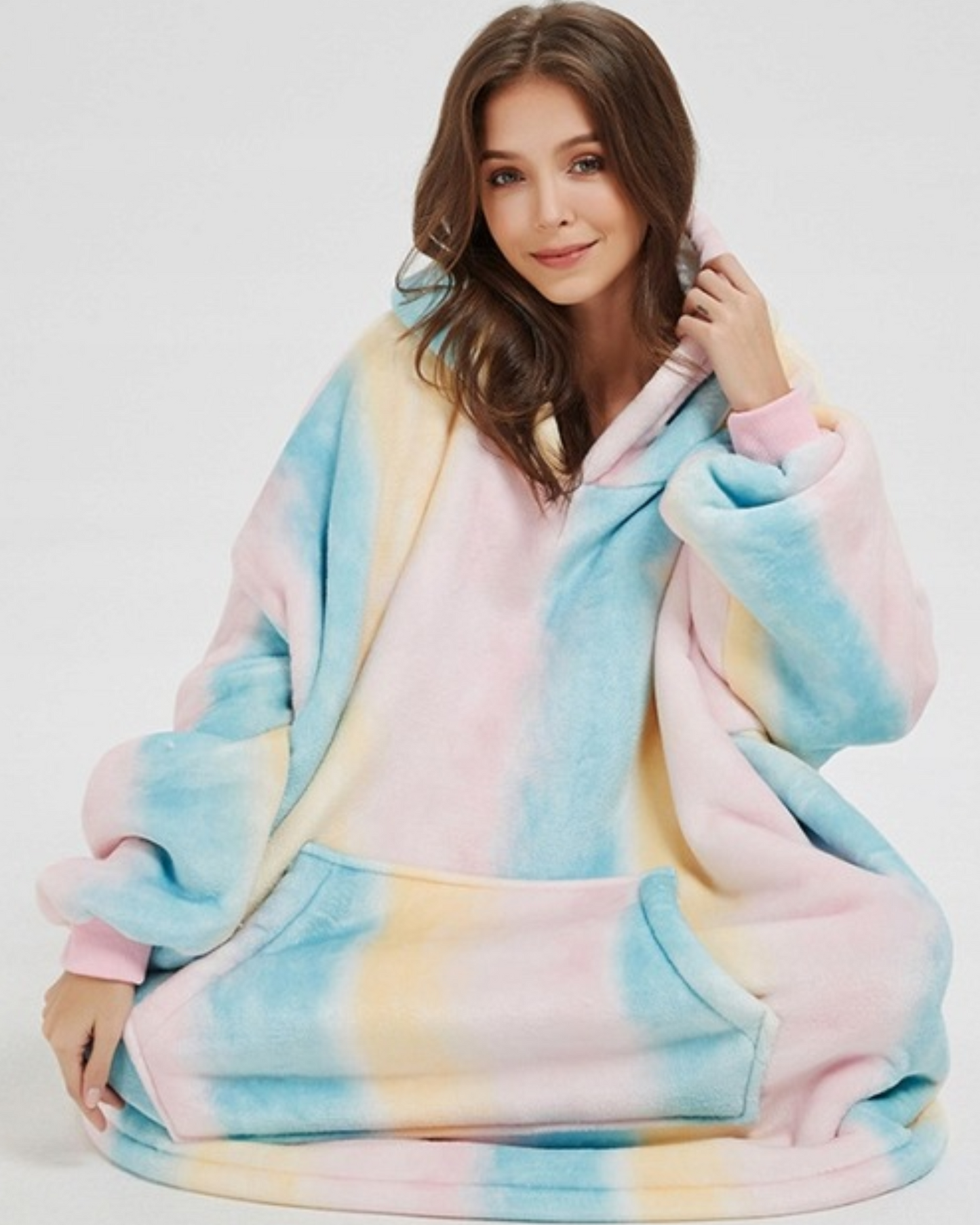 Flauschiger Oversize-Kapuzenpullover mit Tasche