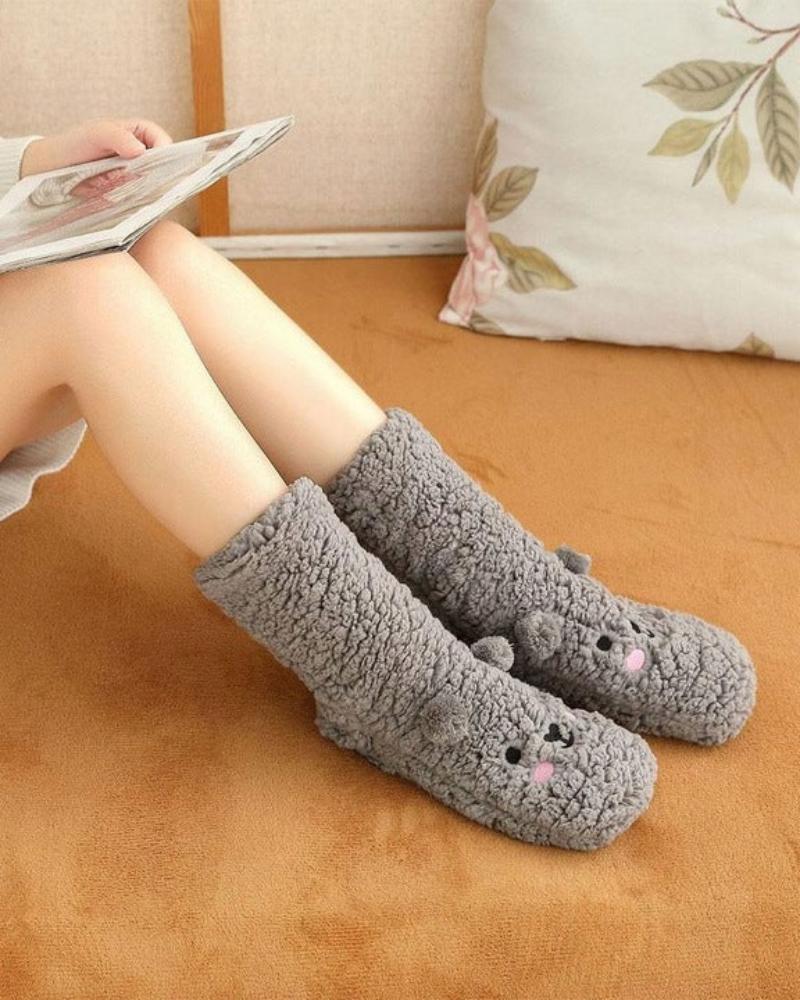 Flauschige Bärensocken