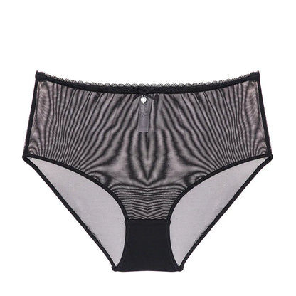Hochgeschnittene Slips, die den Bauch formen