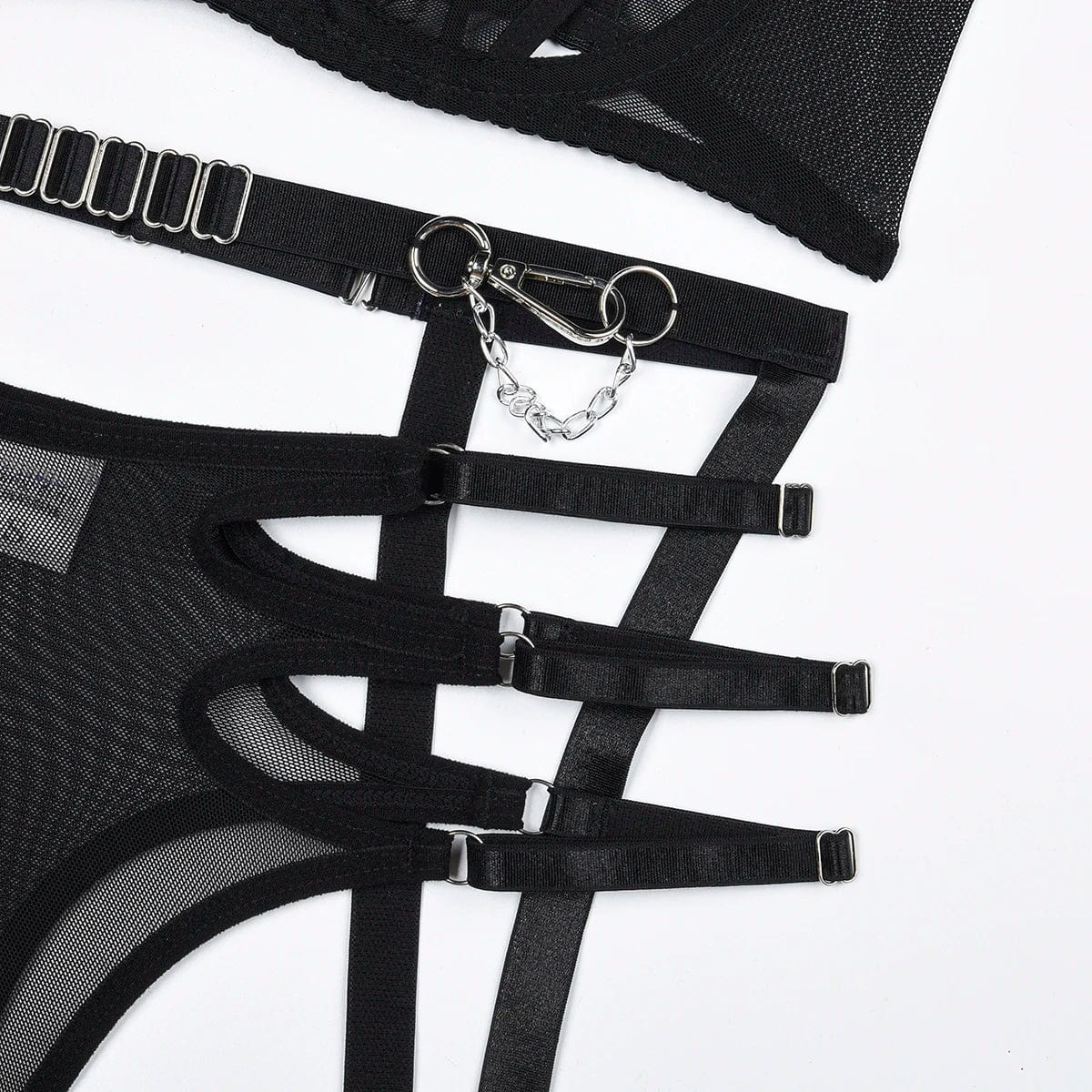 Komplettset mit Ausschnitten am Dekolleté