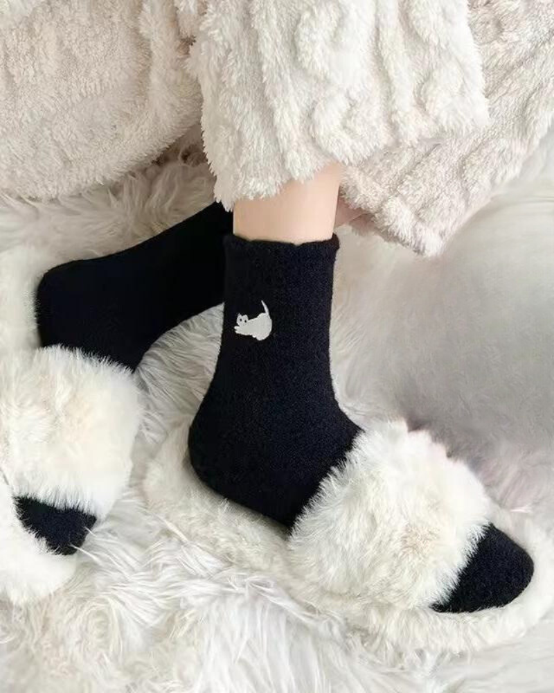 Warme flauschige Socken mit Kätzchen