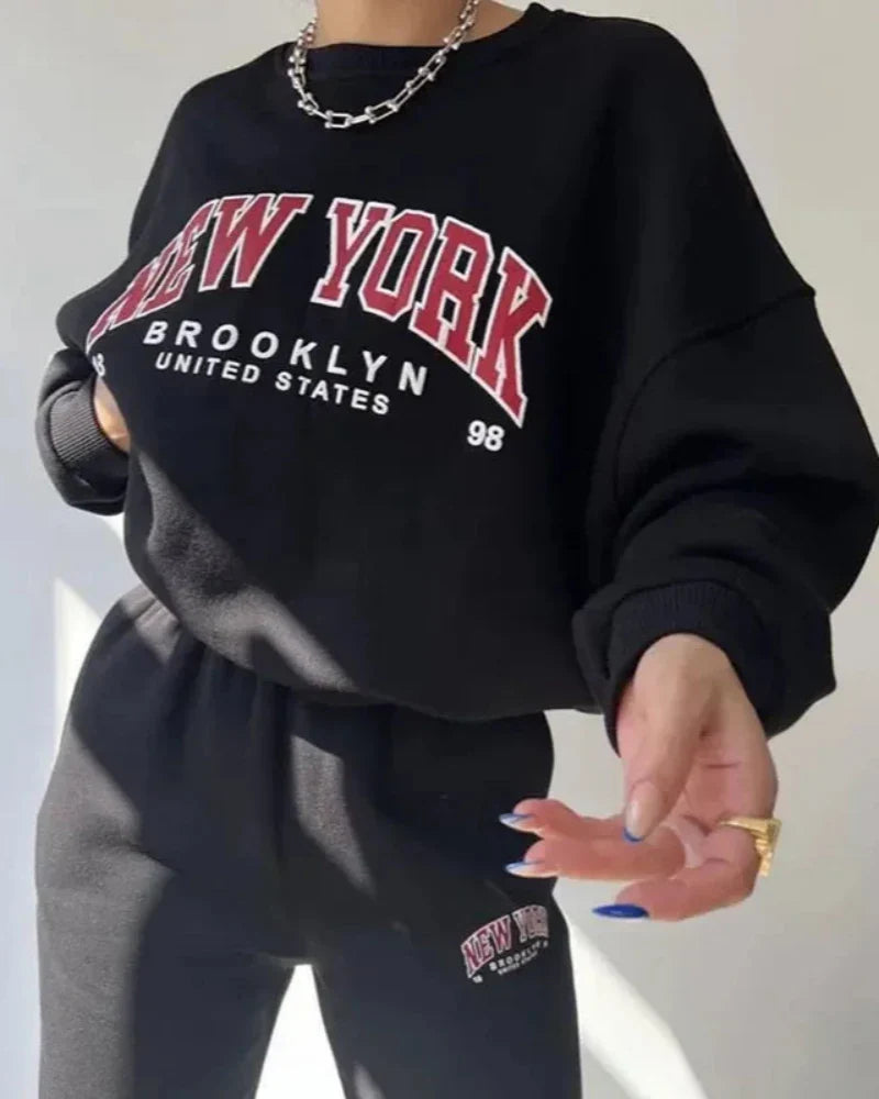 Lockerer Oversize-Pullover mit dem Aufdruck New York