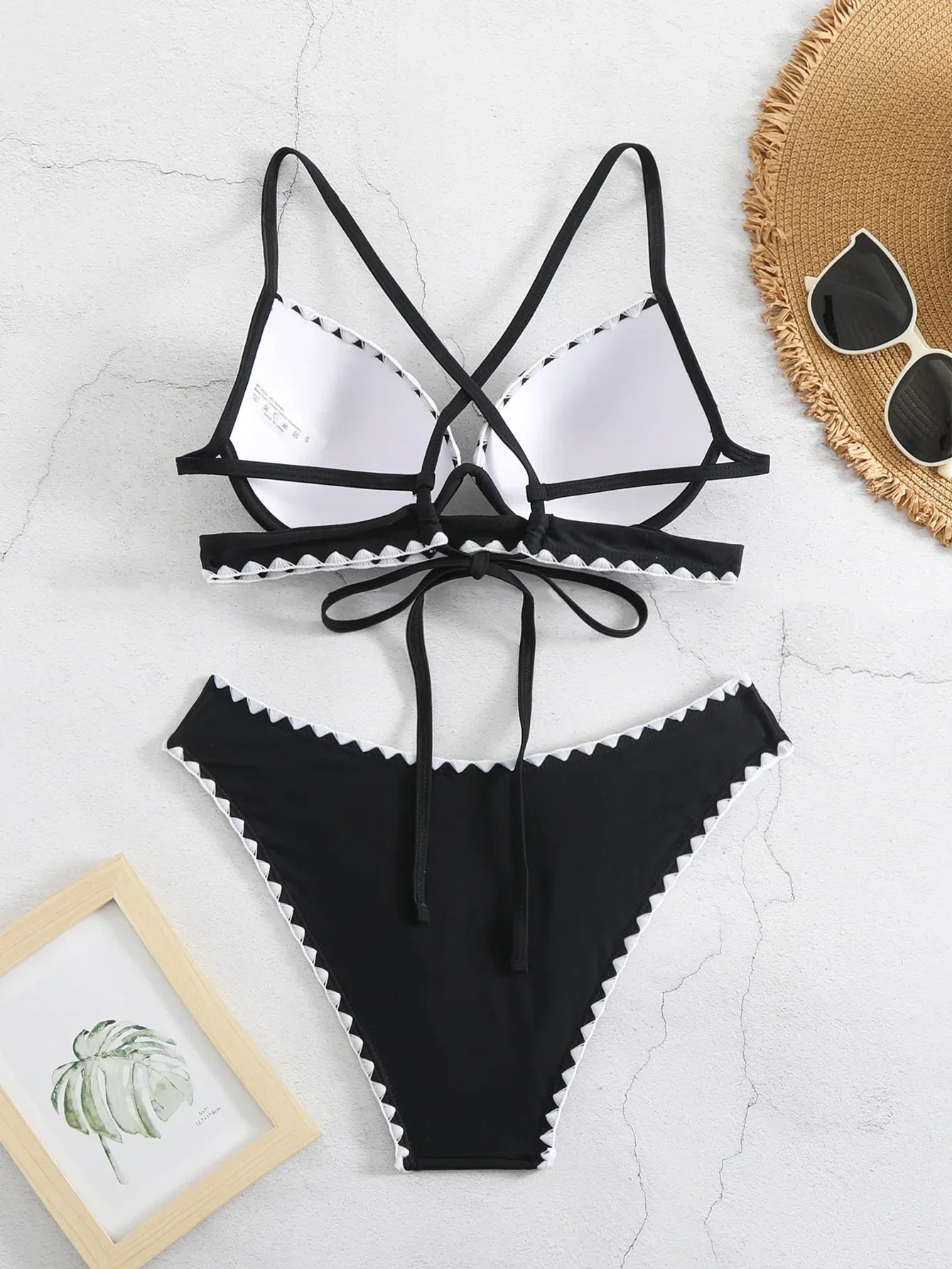 Bikini mit verstellbarem Rückenband