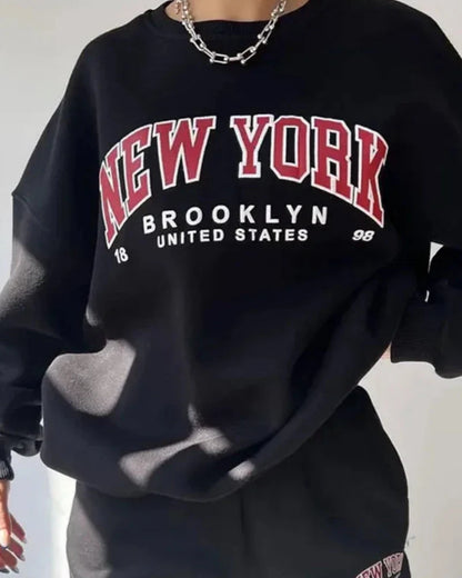 Lockerer Oversize-Pullover mit dem Aufdruck New York