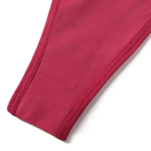 Satinstrings mit Spitzeneinsätzen