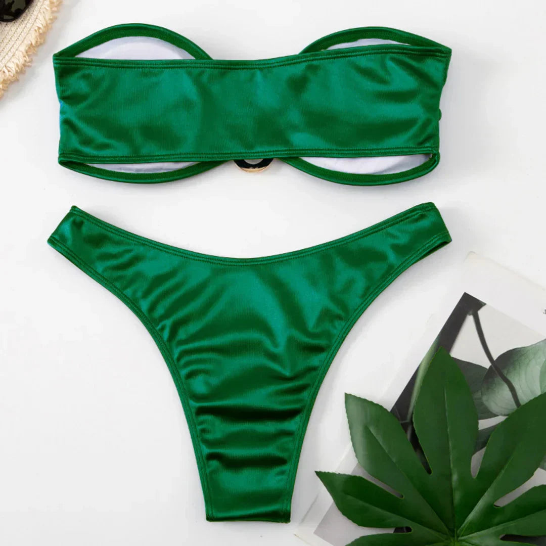 Bikini ohne Träger mit verstellbaren Polstern