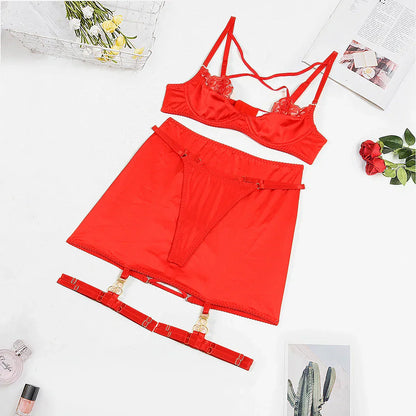 Satin-BH-Set mit Spitzen-Einsätzen