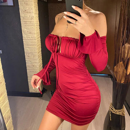 Strandkleid mit freien Schultern