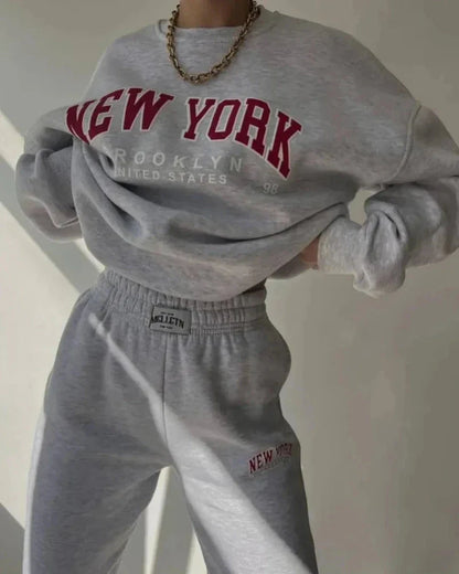 Lockerer Oversize-Pullover mit dem Aufdruck New York