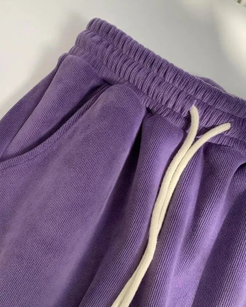 Bequeme lange Cordhosen mit Fütterung