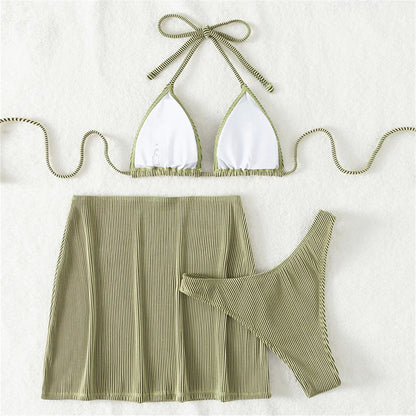 Bikini aus geripptem Material mit Rock