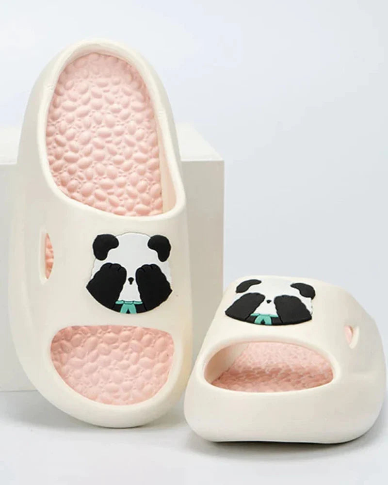 Bequeme Pantoletten mit Panda