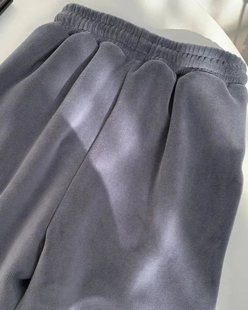 Bequeme lange Cordhosen mit Fütterung