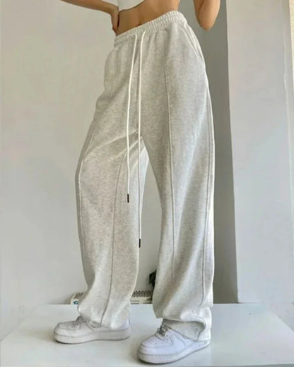 Lockere Jogginghose mit weitem Bein