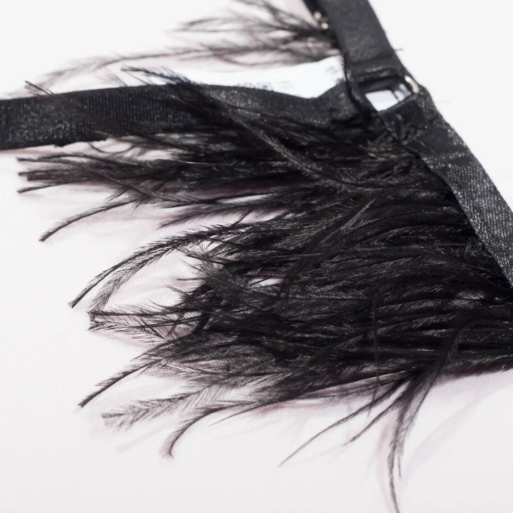 Komplettset Unterwäsche mit floralem Stickerei