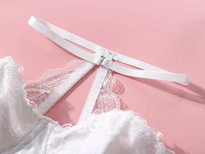 Enges Nachthemd mit Choker