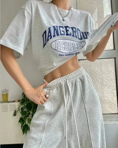 Lockere Jogginghose mit weitem Bein