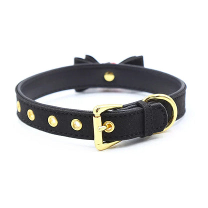 Halsband mit Glöckchen und dekorativem Schleifchen