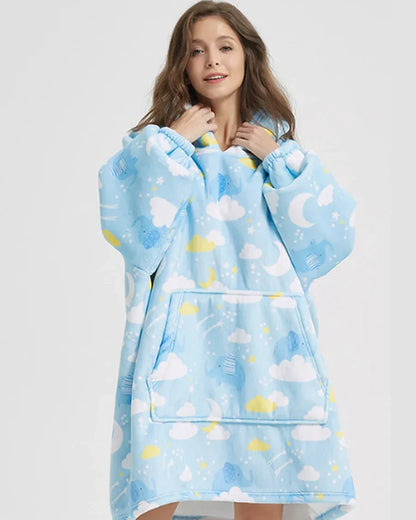 Flauschiger Oversize-Kapuzenpullover mit Tasche