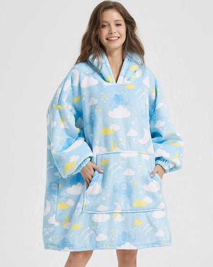 Flauschiger Oversize-Kapuzenpullover mit Tasche