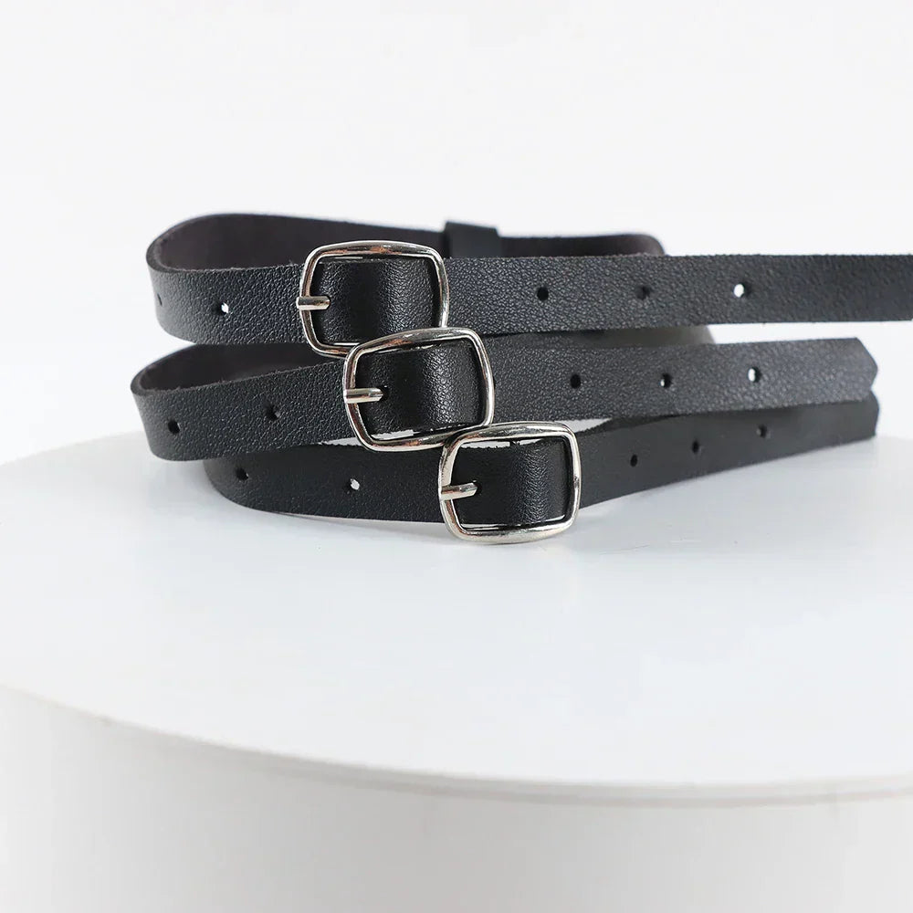 Choker-Geschirr mit verstellbaren Riemen