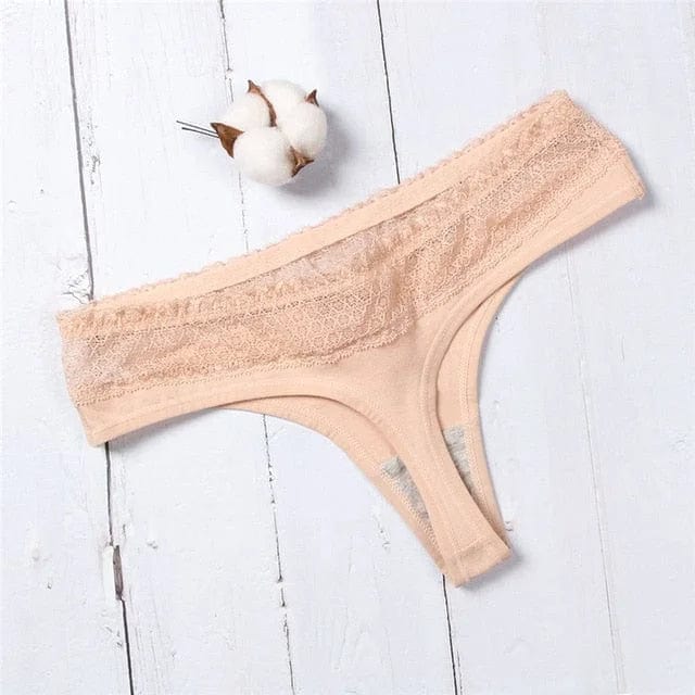 Beige Tanga mit Spitzengürtel