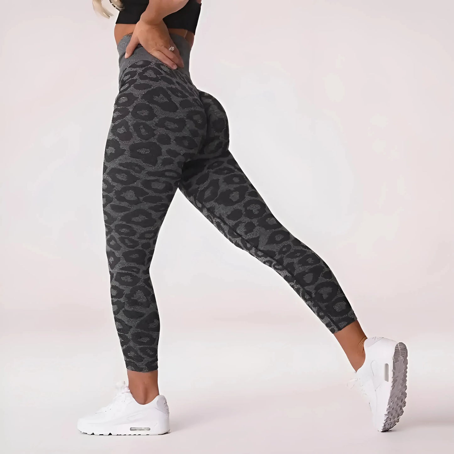 Black Women's Leopard Print Sports Leggings