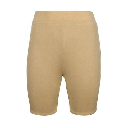  Enge Shorts mit höherer Taille