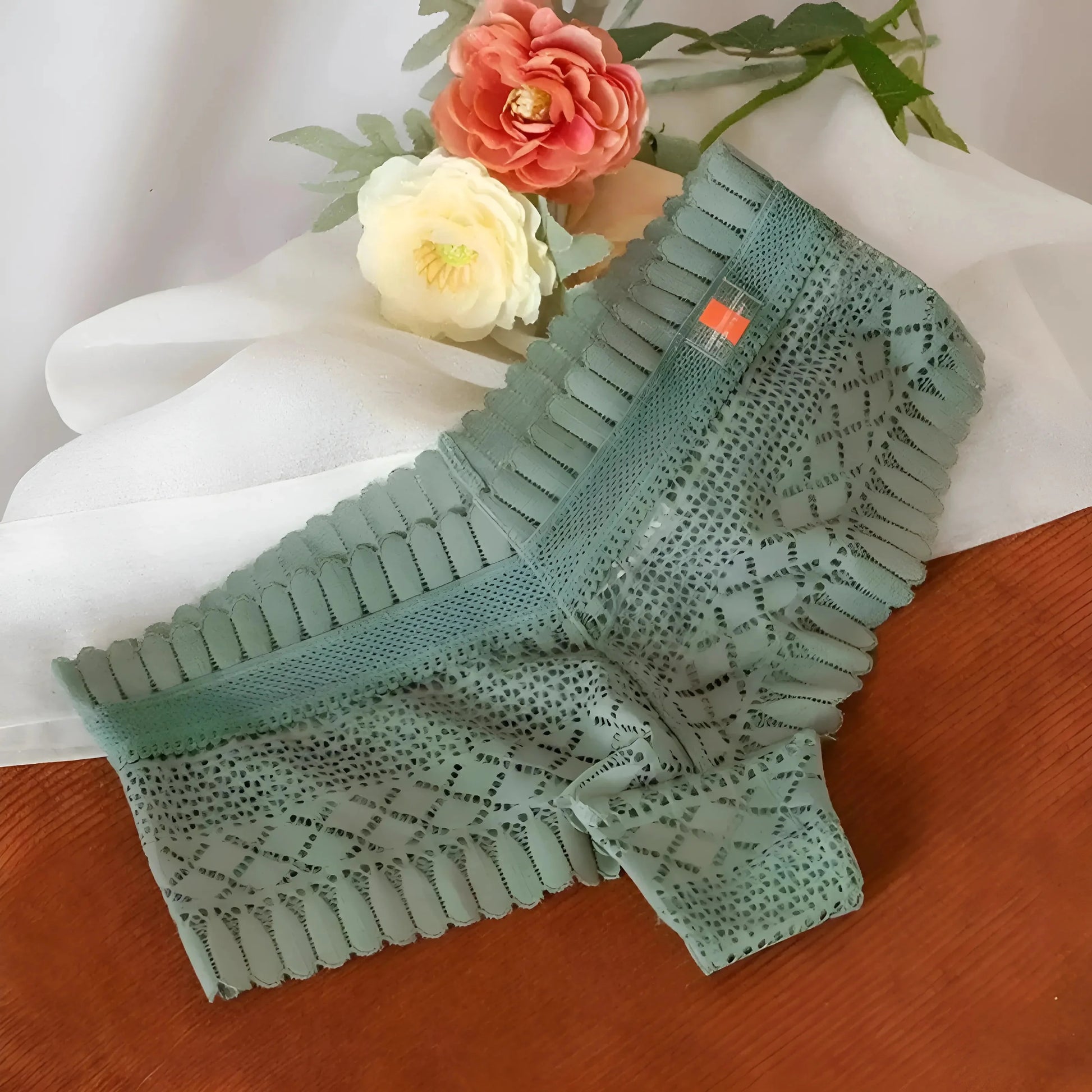 Green Lace High-Waisted Knickers